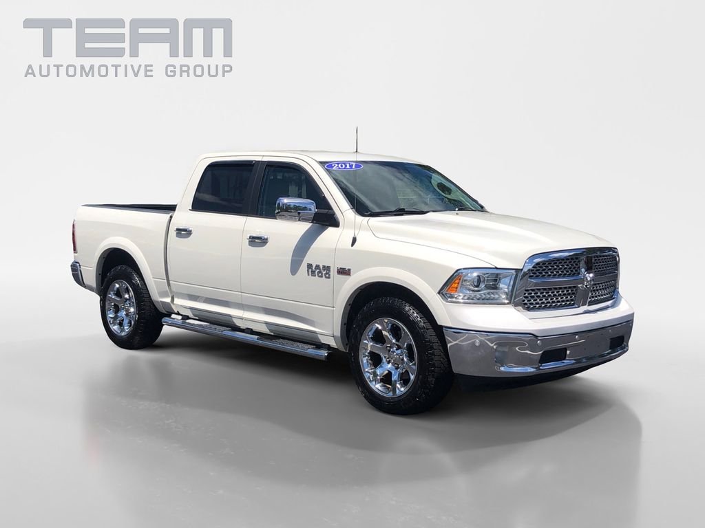 2017 RAM 1500 Laramie 4x4 Crew Cab 5'7's photo