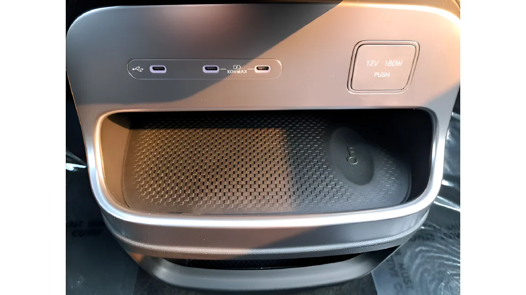 New 2026 Gray Hyundai SE image 22