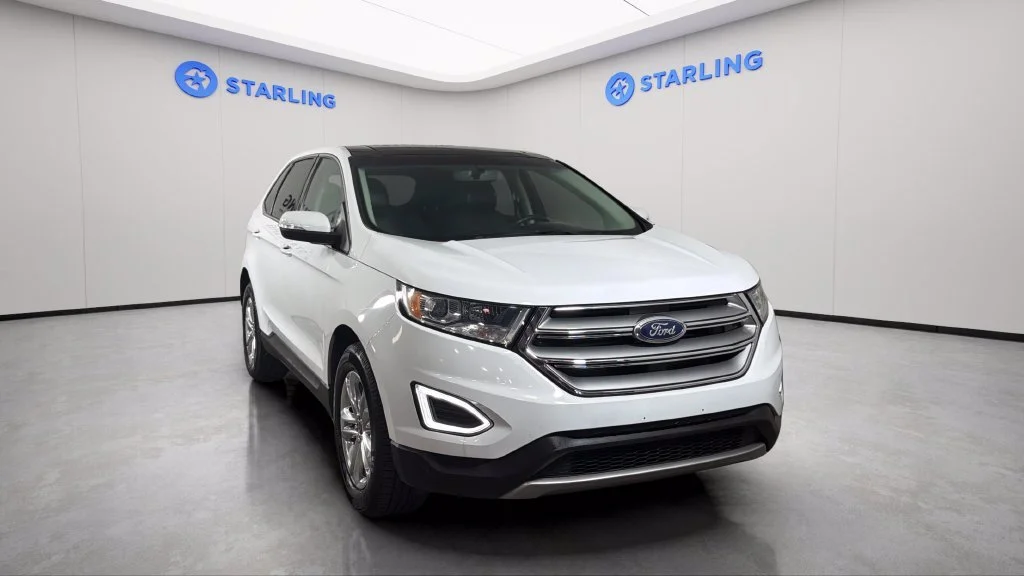 Used 2017 White Ford SEL image 15