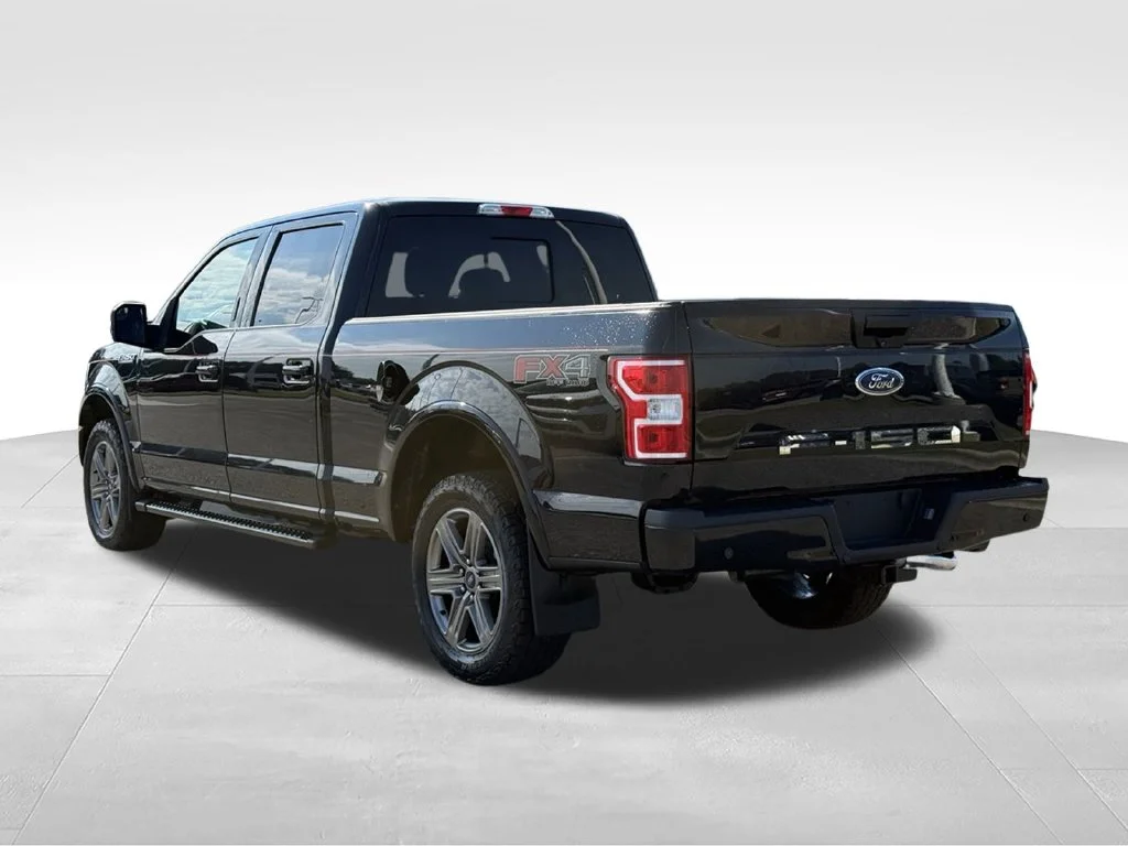 Used 2020 Black Ford XLT image 3