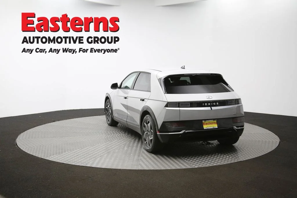 Used 2024 Gray Hyundai SEL image 62