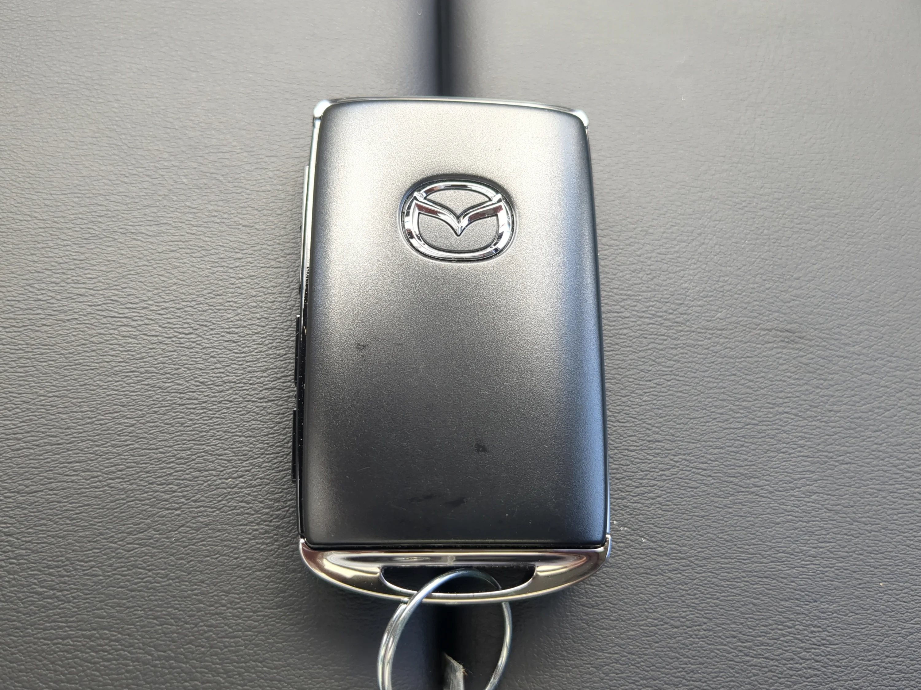 Used 2025 Rhodium White Premium Mazda Premium Package image 28
