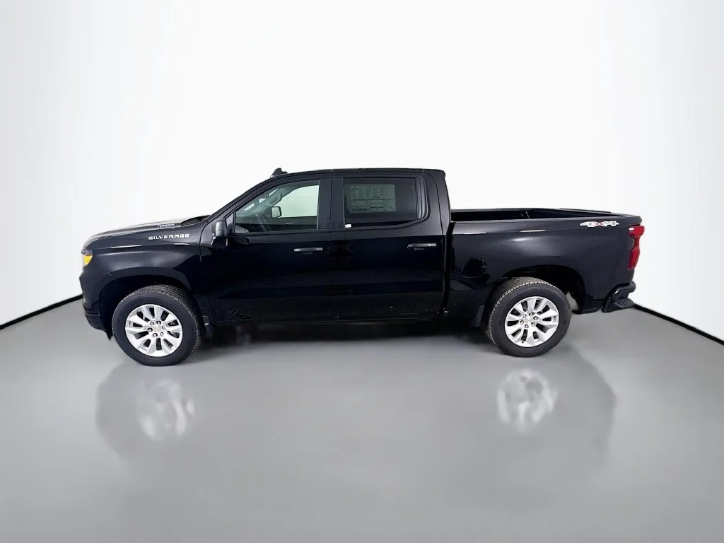 Used 2026 Black Chevrolet Custom image 4
