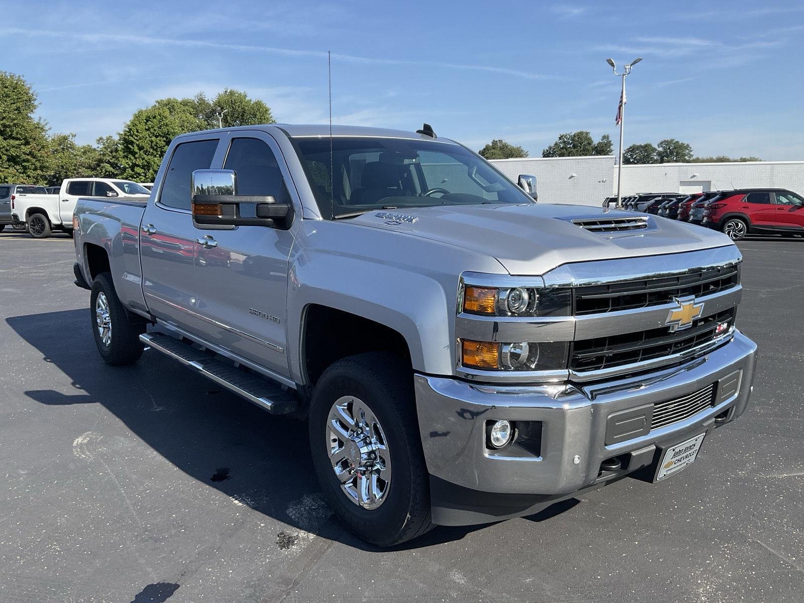 Used 2018 Silver Ice Metallic Chevrolet LTZ image 3