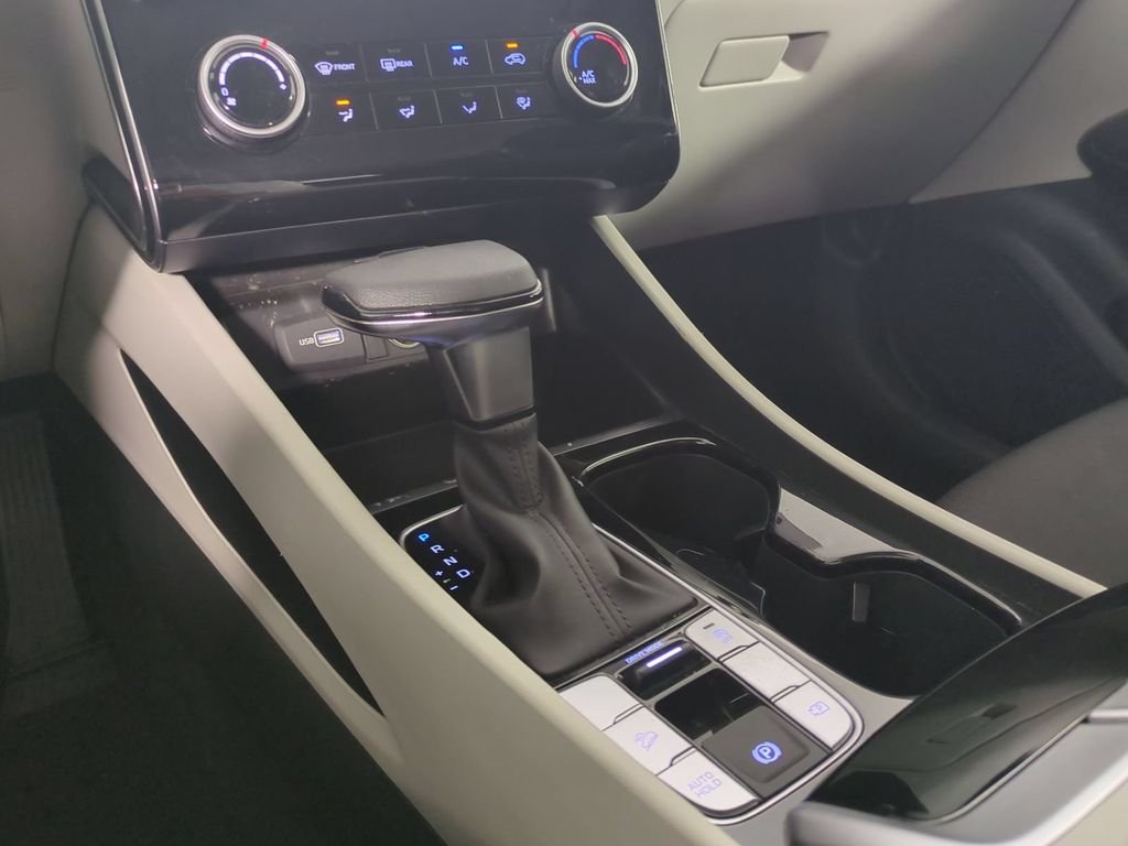 2024 Hyundai Tucson SE - Photo 21