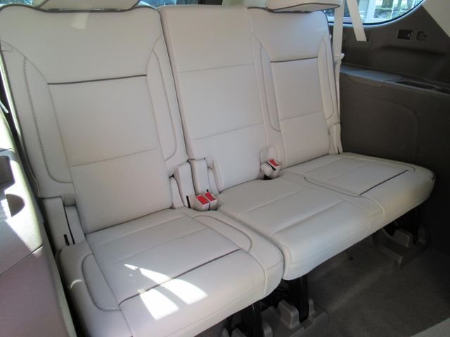 Used 2021 Beige GMC Denali image 38