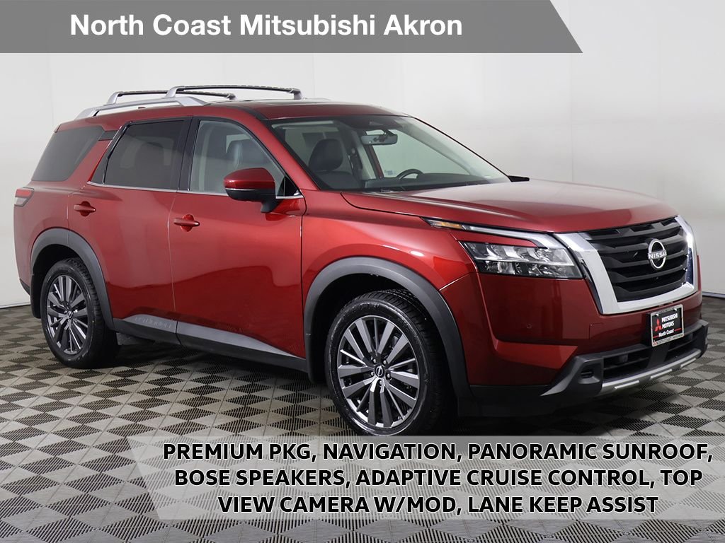 2023 Nissan Pathfinder SL 4WD's photo