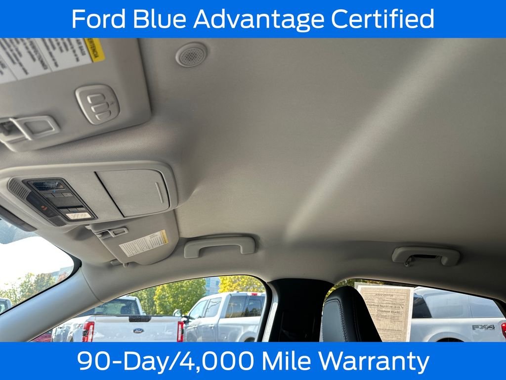 Used 2023 White Ford Select image 16