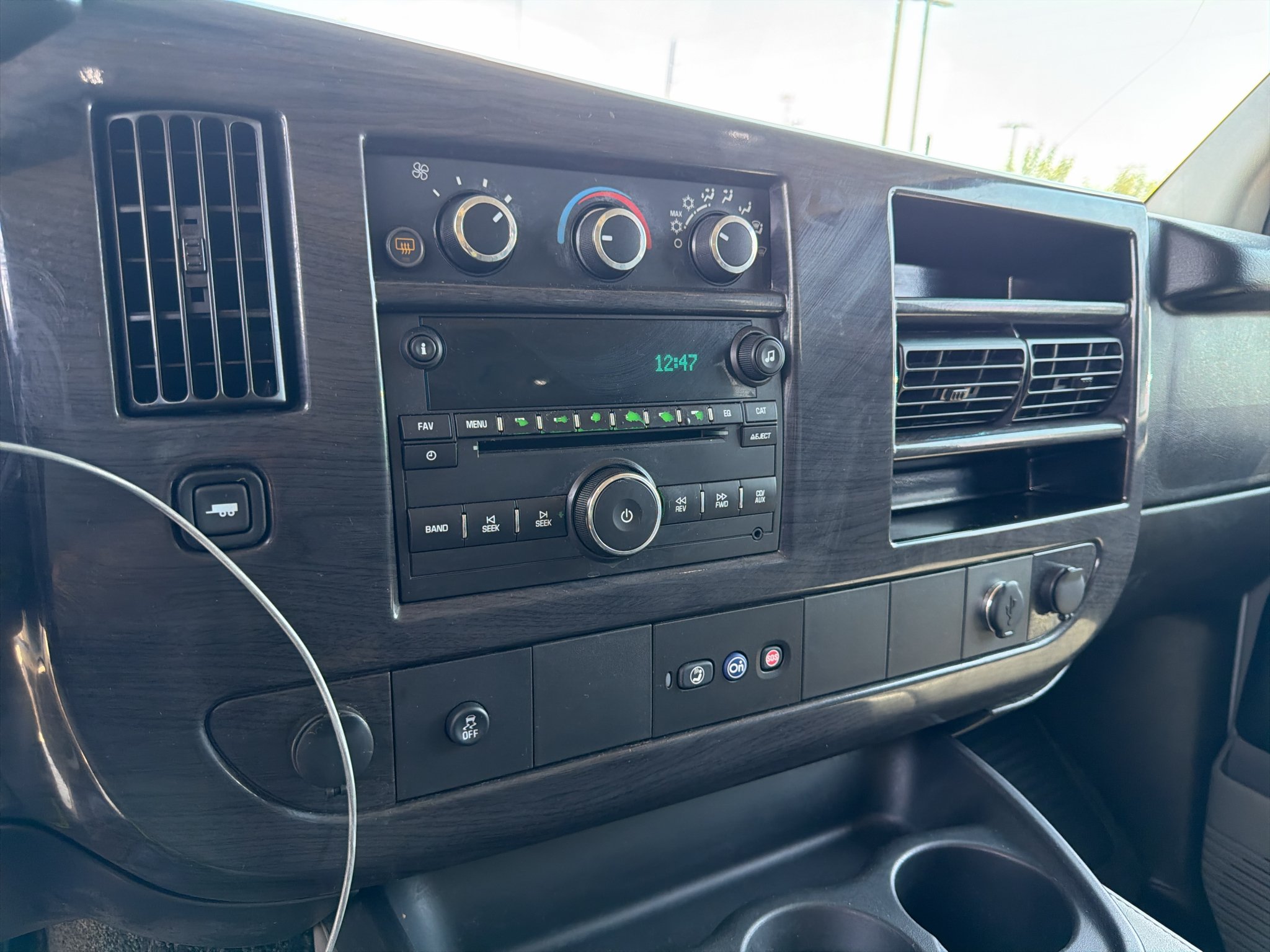 Used 2014 Quicksilver Metallic GMC Upfitter image 15