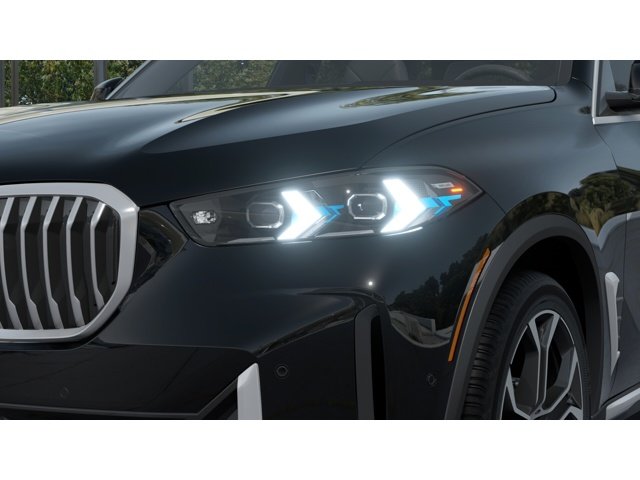 New 2026 Black Sapphire Metallic BMW xDrive40i image 6