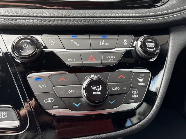 2026 Chrysler Pacifica Select - Photo 9