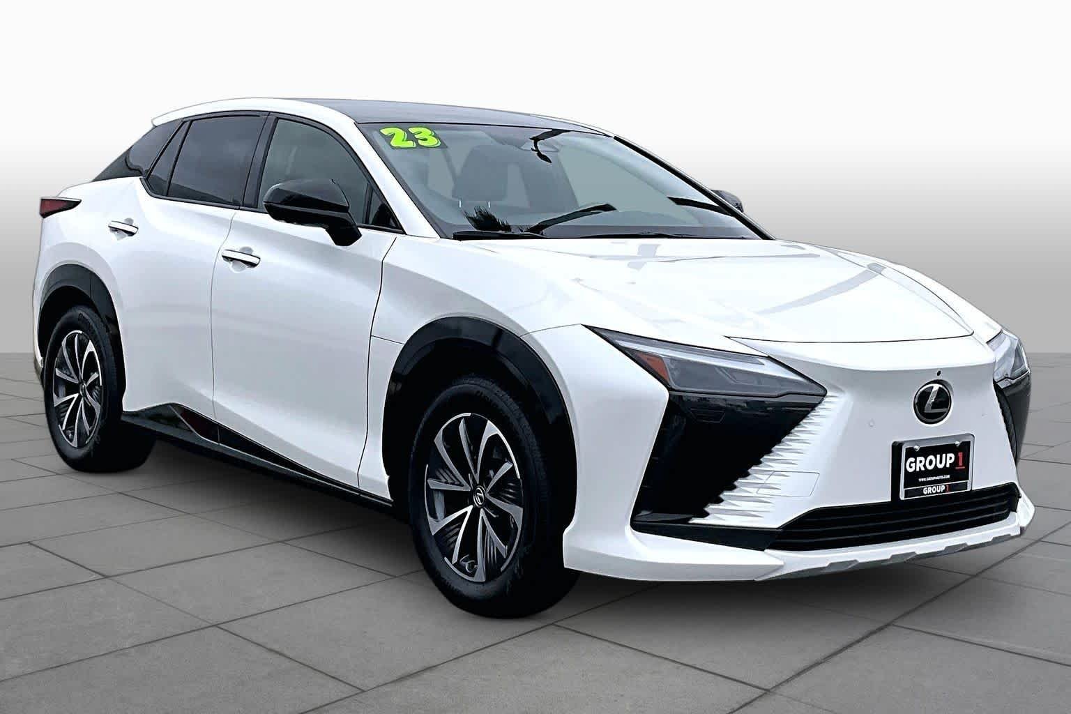 Certified Used 2023 Eminent White Pearl Lexus Premium image 3
