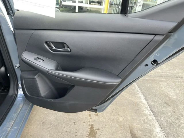 2025 Nissan Sentra SV - Photo 37
