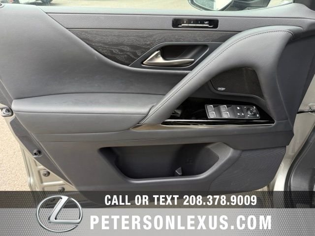 2023 Lexus LX Premium - Photo 27