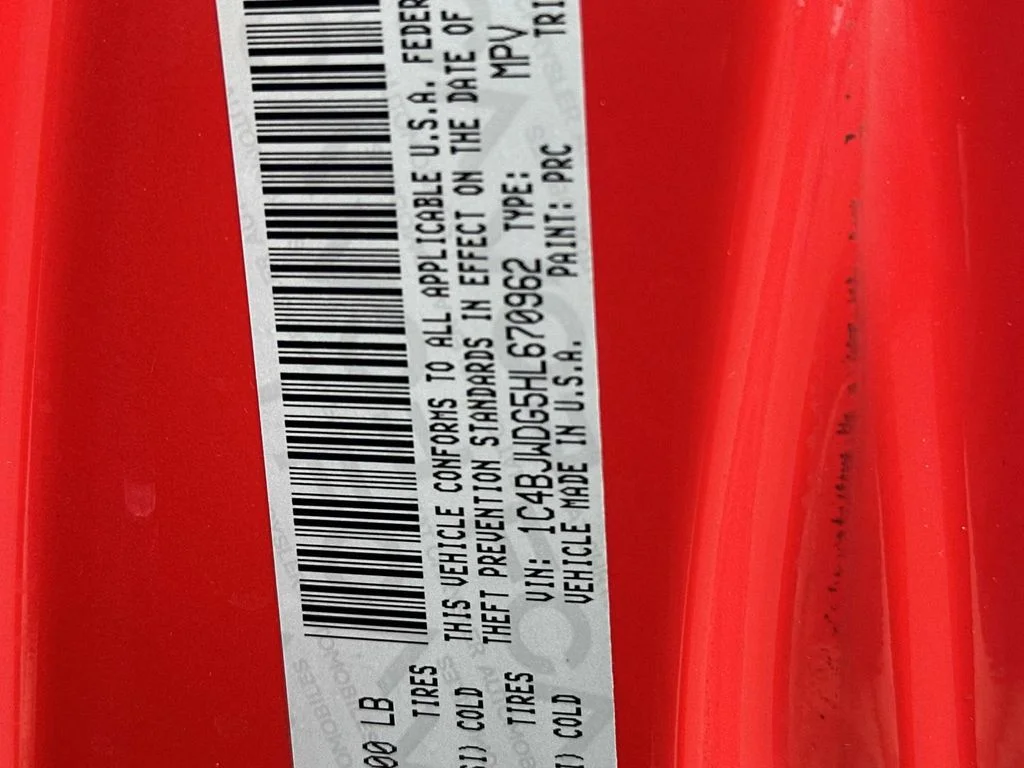 Used 2017 Red Jeep Unlimited Sport image 31