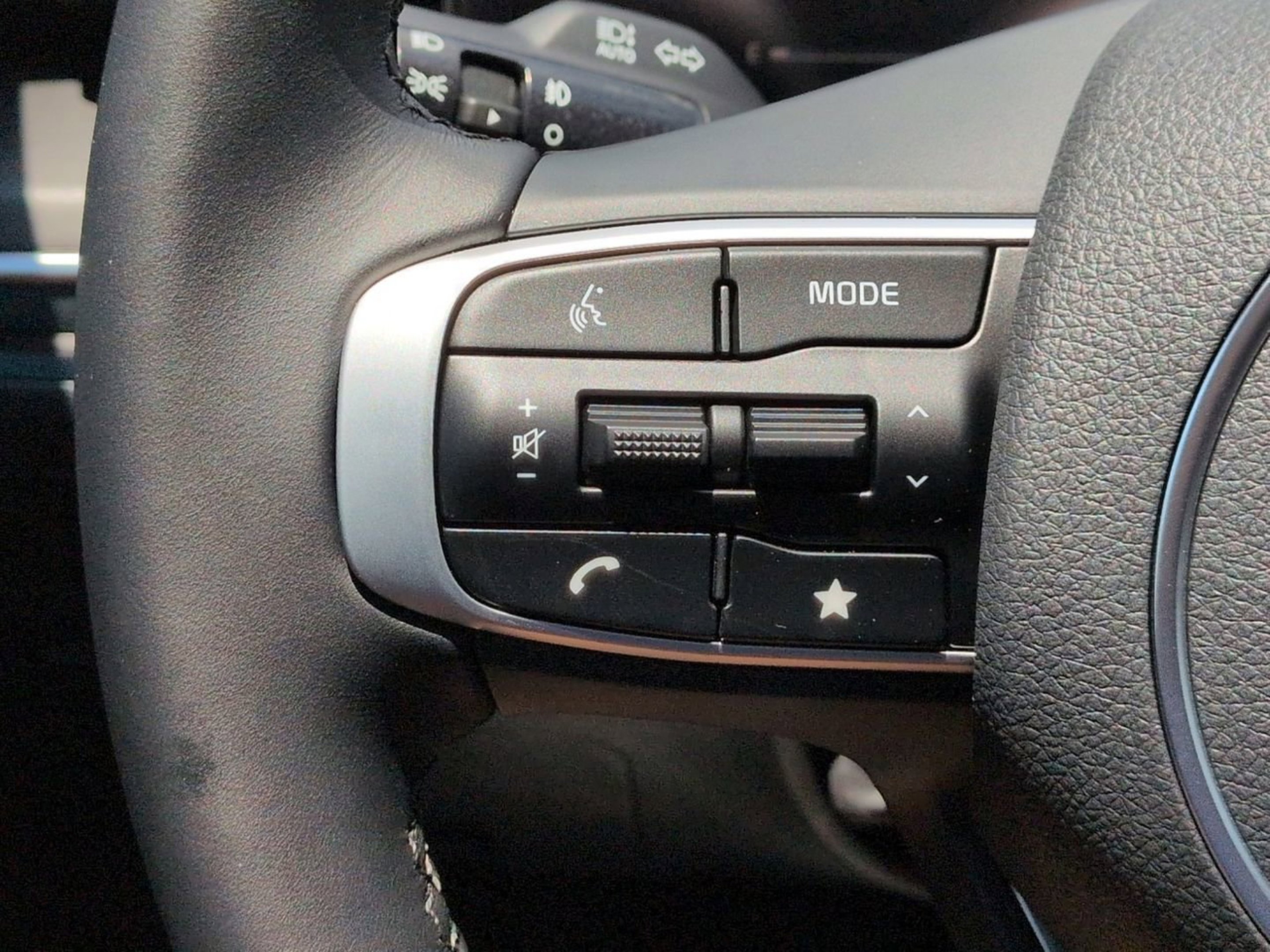 New 2026 Aurora Black Pearl Kia GT-Line image 45