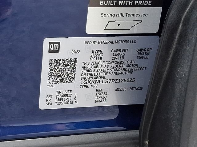 Used 2023 Blue GMC AT4 image 23