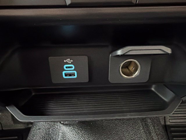 New 2027 Carbonized Gray Metallic Ford F-250® XLT image 39