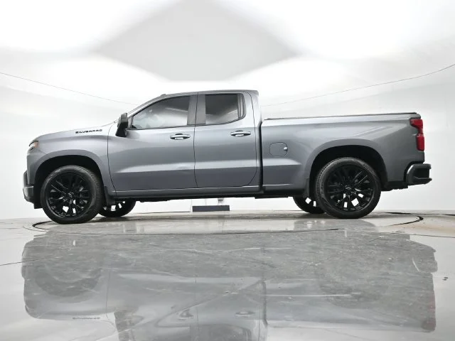 Used 2020 SATIN STEEL METALLIC Chevrolet RST image 25
