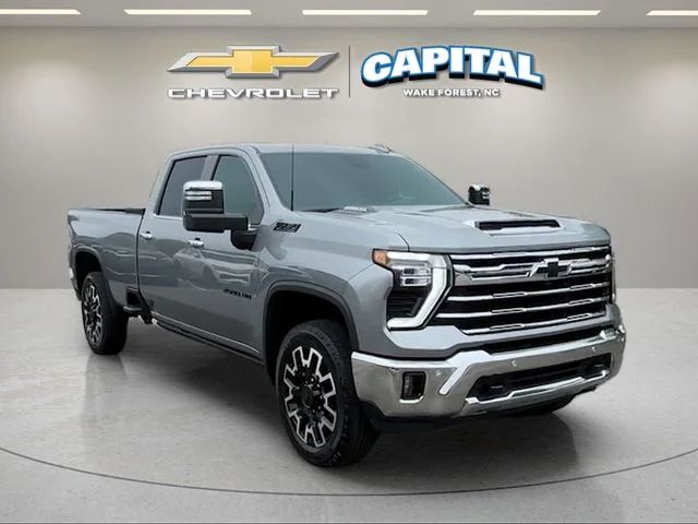 Used 2025 Gray Chevrolet LTZ image 7
