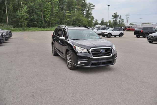 Used 2019 Black Subaru Touring image 9