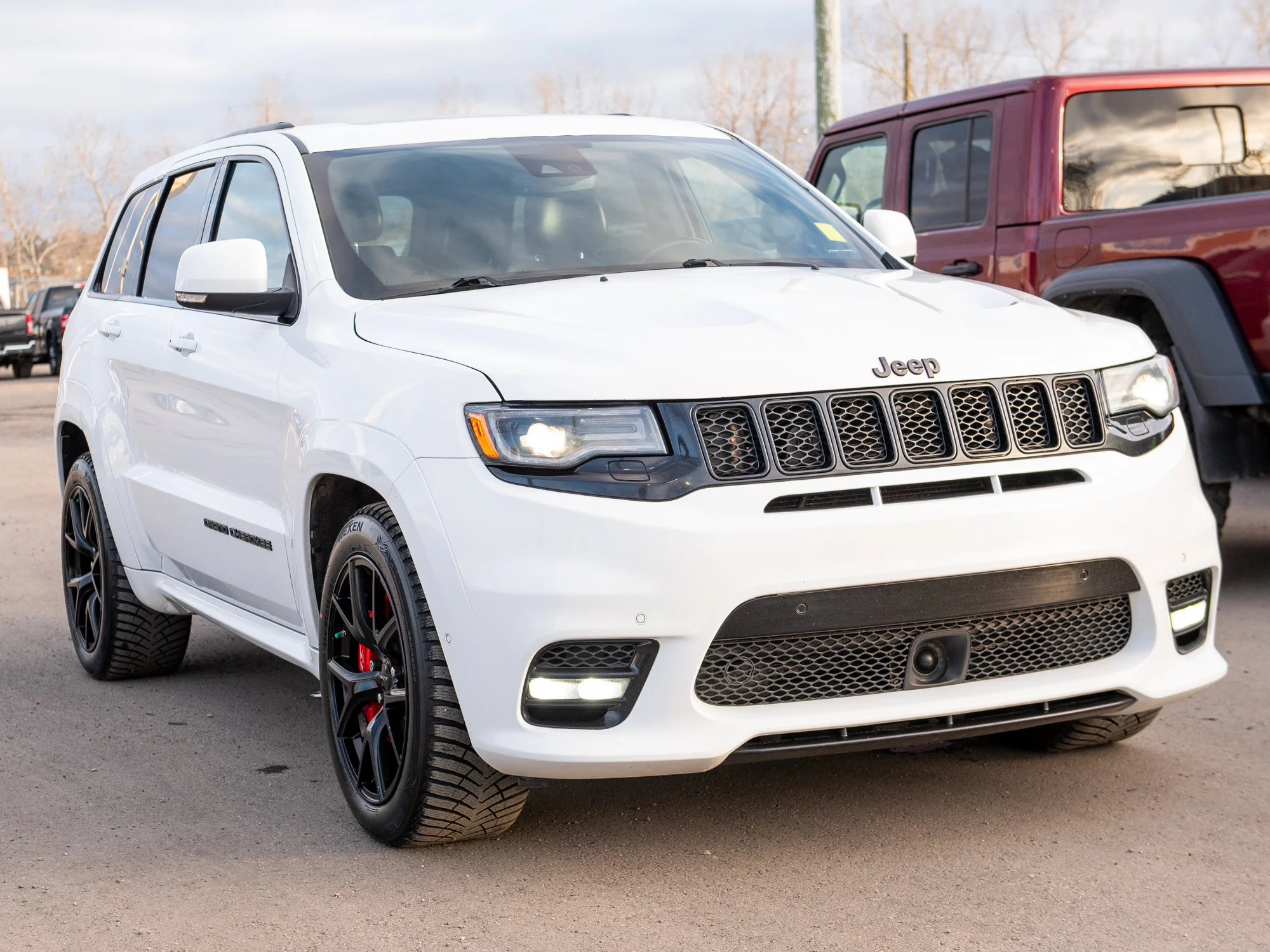 Used 2021 White Jeep SRT * No Accidents | 6.4L SRT HEMI | 475 HP | Brembo | Apple CarPlay image 7