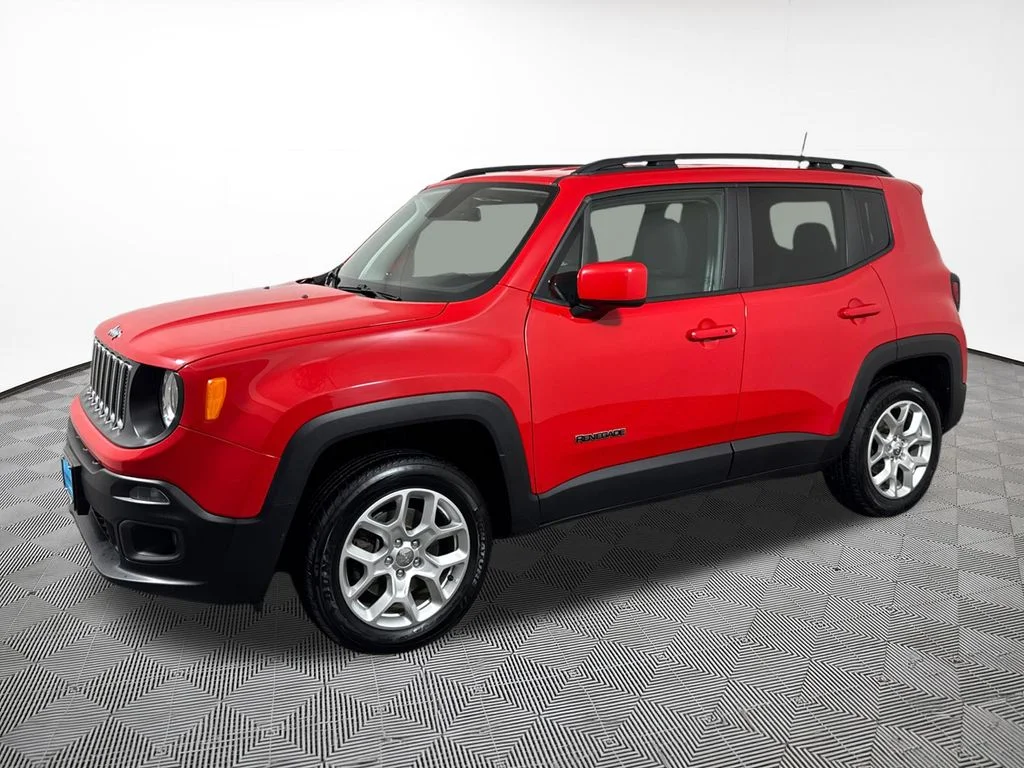 Used 2018 Jeep Renegade Latitude with VIN ZACCJBBB7JPJ13425 for sale in Chippewa Falls, WI