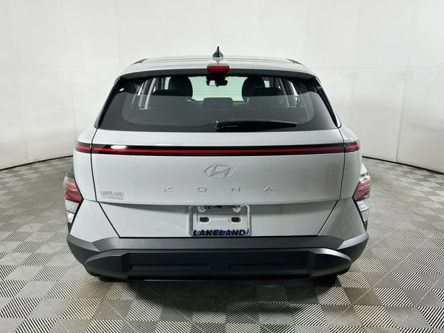 New 2026 Hyundai KONA SE