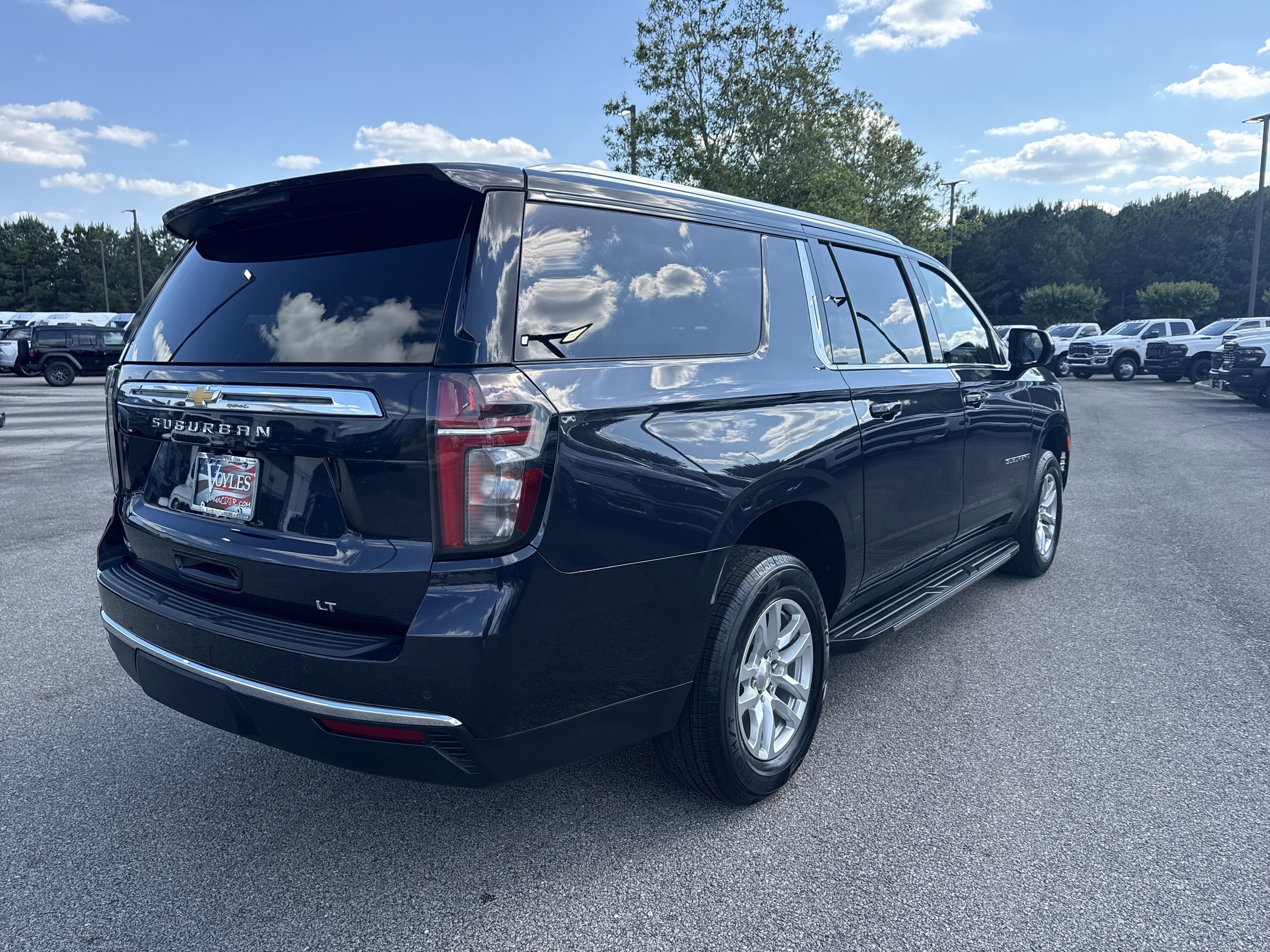 Used 2024 Dark Ash Metallic Chevrolet LT image 7