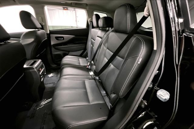 Used 2024 Super Black Nissan SL image 25