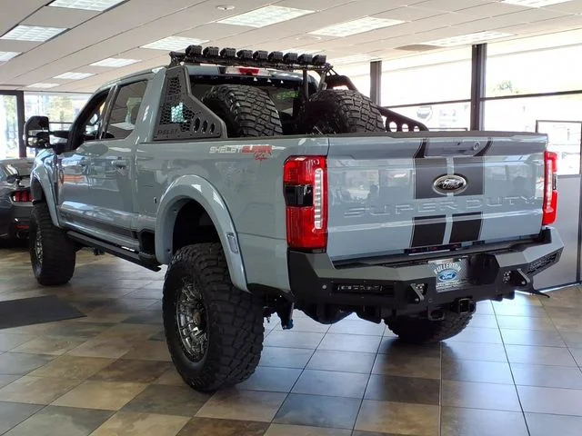 New 2026 Glacier Gray Metallic Tri-Coat Ford Lariat image 4