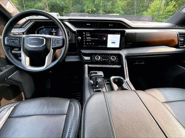 Used 2024 Silver GMC Denali image 16