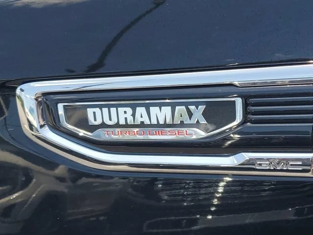 Used 2024 Onyx Black GMC Denali image 29