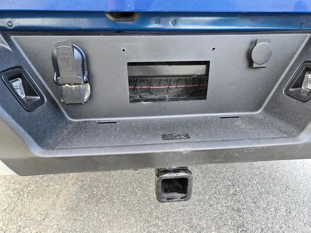 Used 2022 Blue Ford XLT image 18