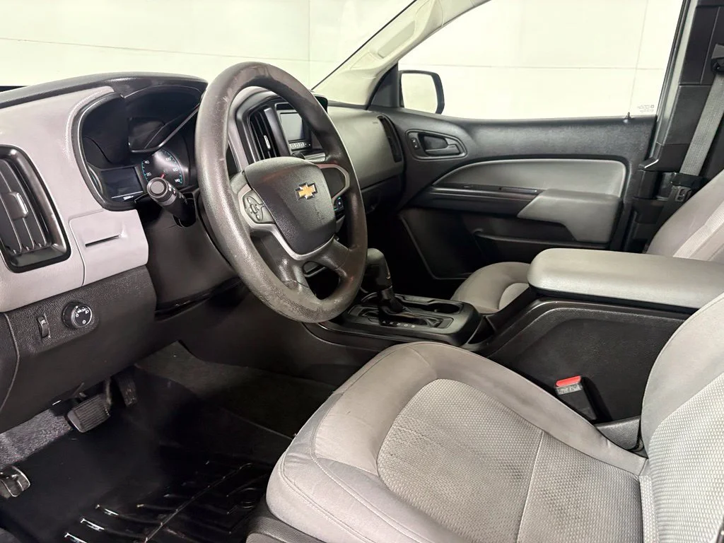 Used 2016 SUMMIT WHITE Chevrolet 2WD WT image 24