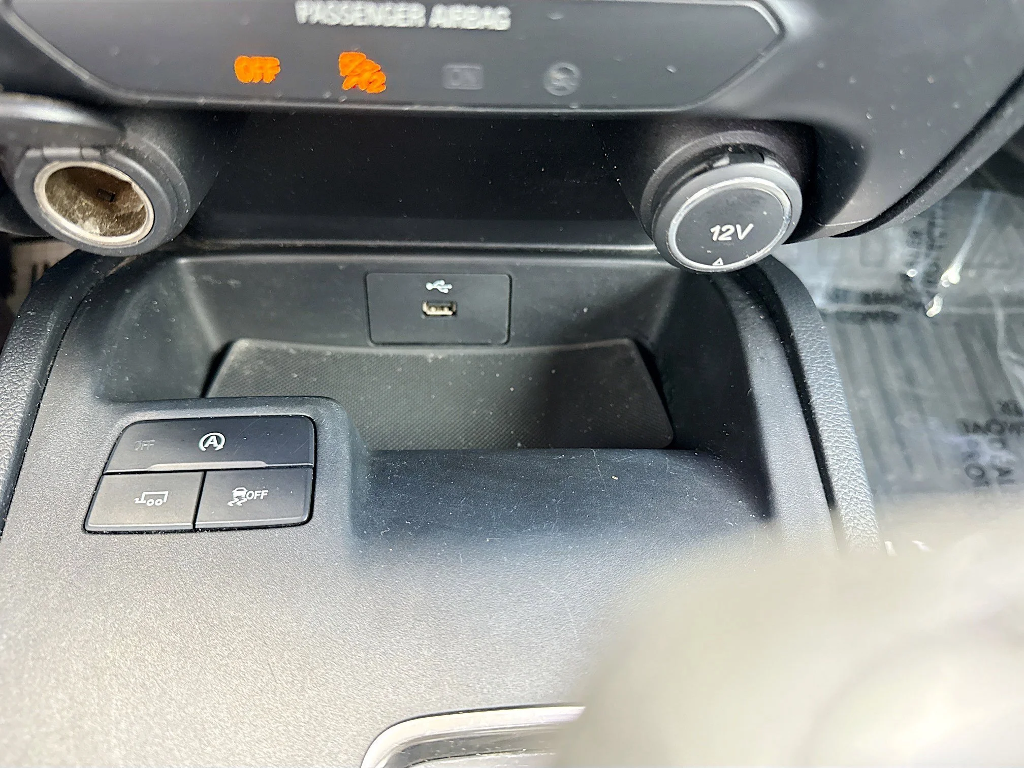 Used 2019 Saber Metallic Ford XL image 27