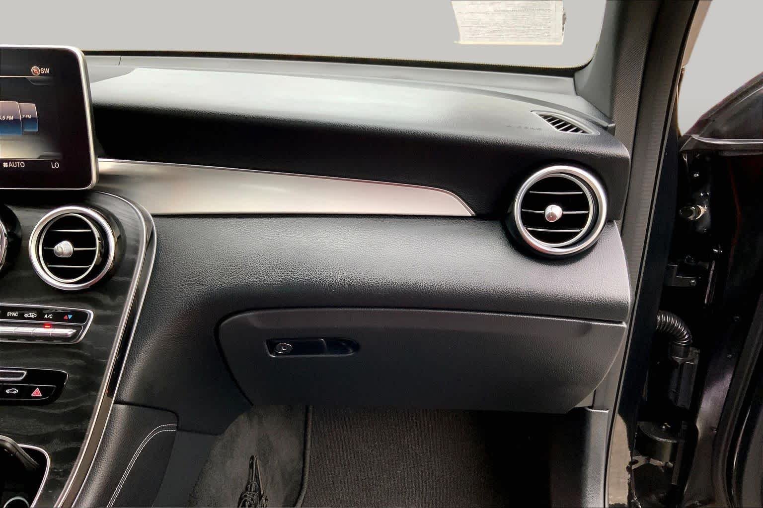 Used 2019 Black Mercedes-Benz GLC 300 image 18
