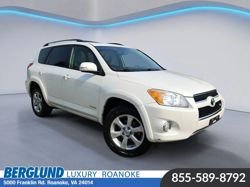 Used 2012 Blizzard Pearl Toyota Limited image 1