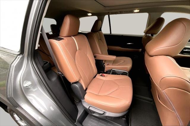 Certified Used 2025 HEAVY METAL* Toyota  image 20