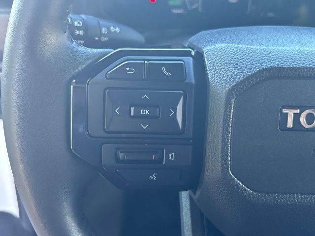 Used 2025 White Toyota 1958 image 30
