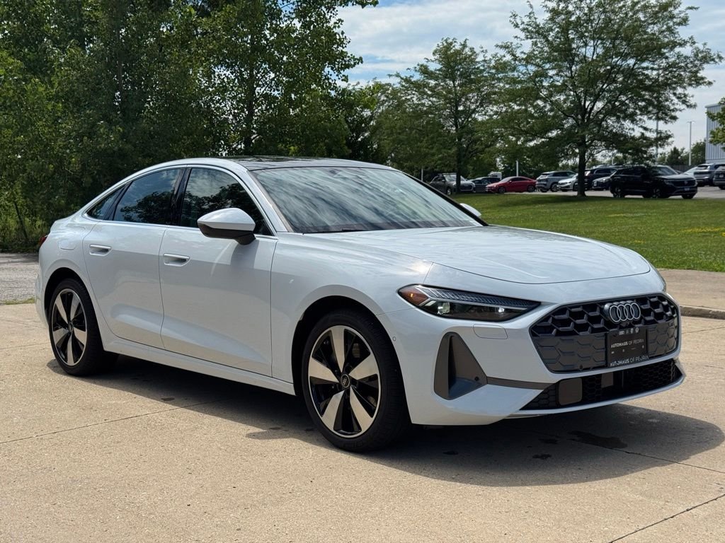 Used 2025 White Audi  image 9
