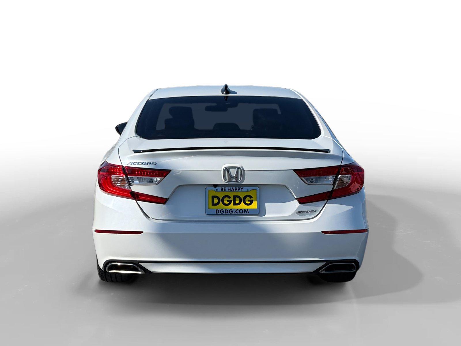 Used 2022 Platinum White Honda Sport image 4
