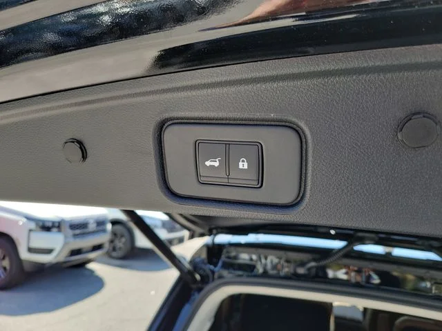 New 2026 Gray Nissan Platinum image 28