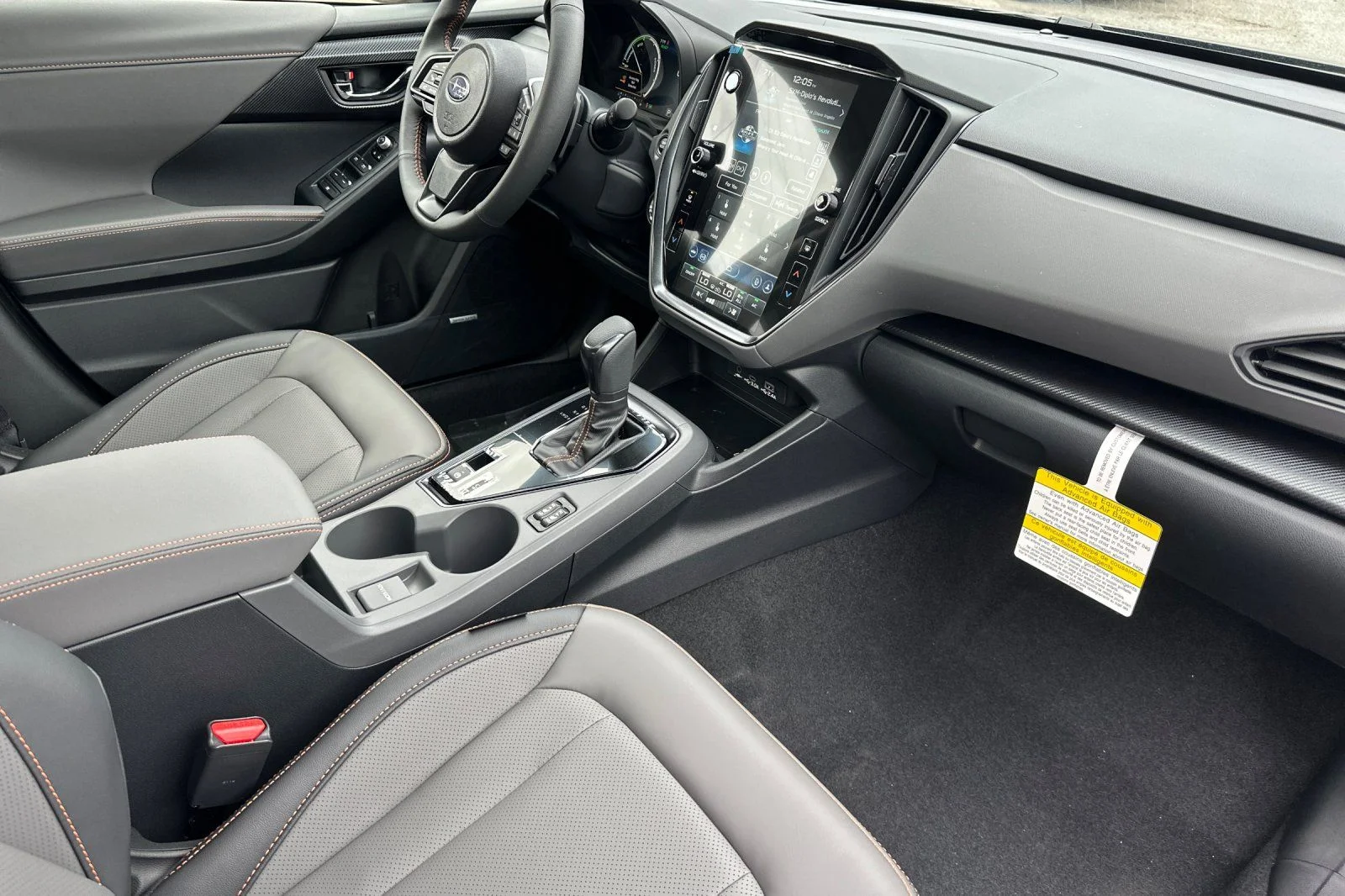 New 2026 MAGNETITE GRAY PEARL Subaru Limited Hybrid image 18