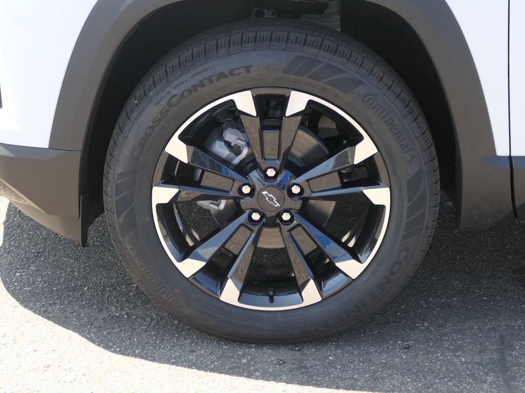 2027 Chevrolet Equinox RS - Photo 10