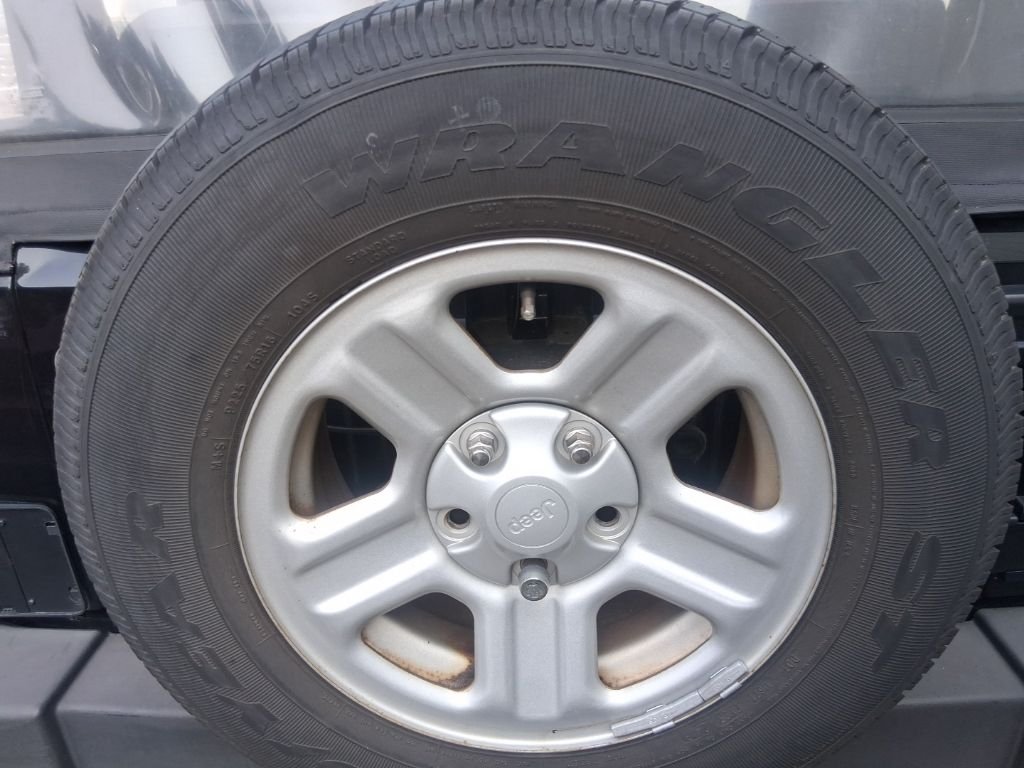 Used 2013 Black Jeep Sport image 14