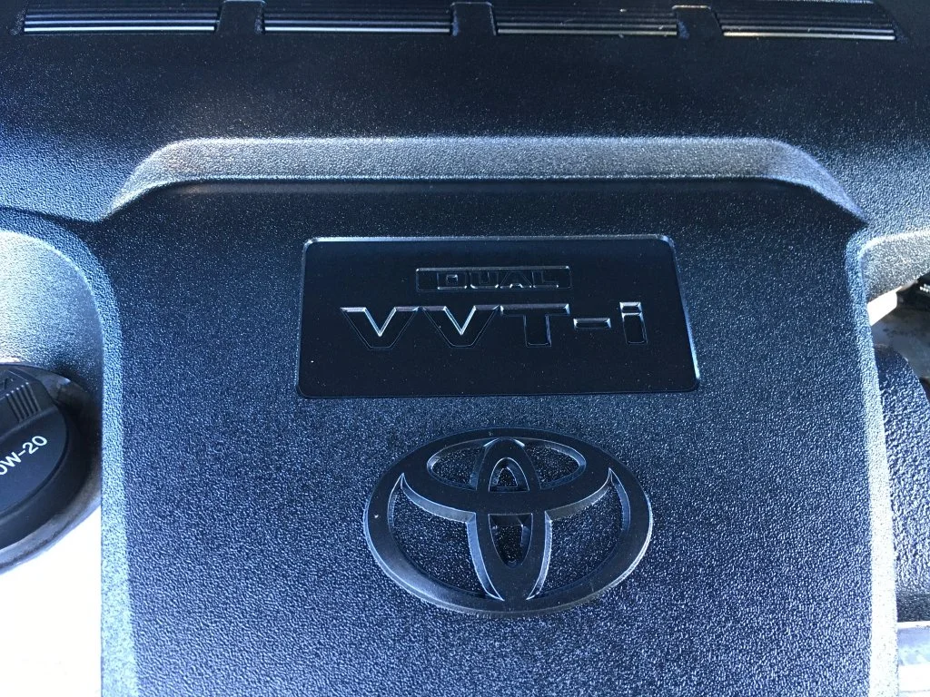 Used 2017 Blue Toyota Platinum image 13