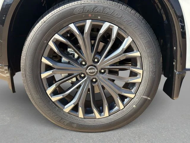 New 2026 Everest White Pearl TriCoat Nissan Platinum image 12