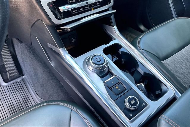 Used 2022 Gray Ford Timberline image 11