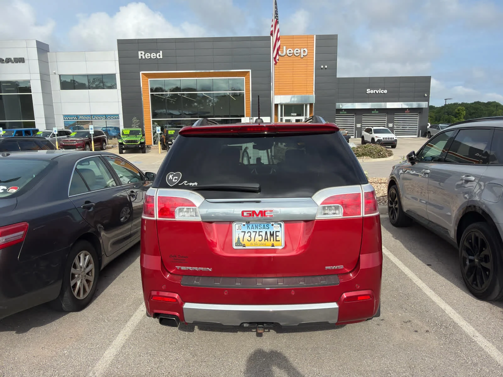 Used 2015 Crystal Red Tintcoat GMC Denali image 4